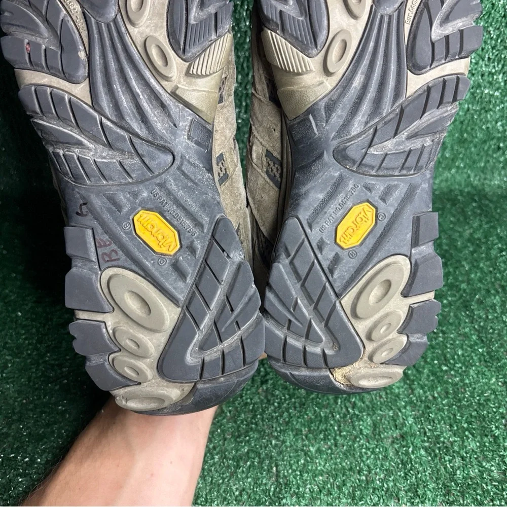 Merrell‎ Moab 2 Ventilator Hiking Shoes Mens Size 9 Brown Vibram Trail Outdoor